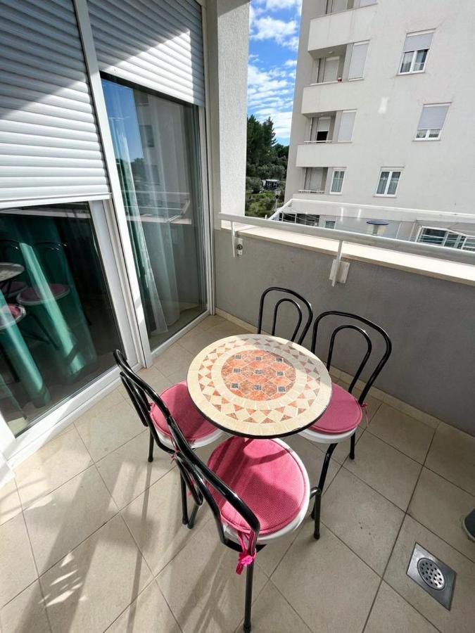 Apartman Milla มาคาร์สกา ภายนอก รูปภาพ